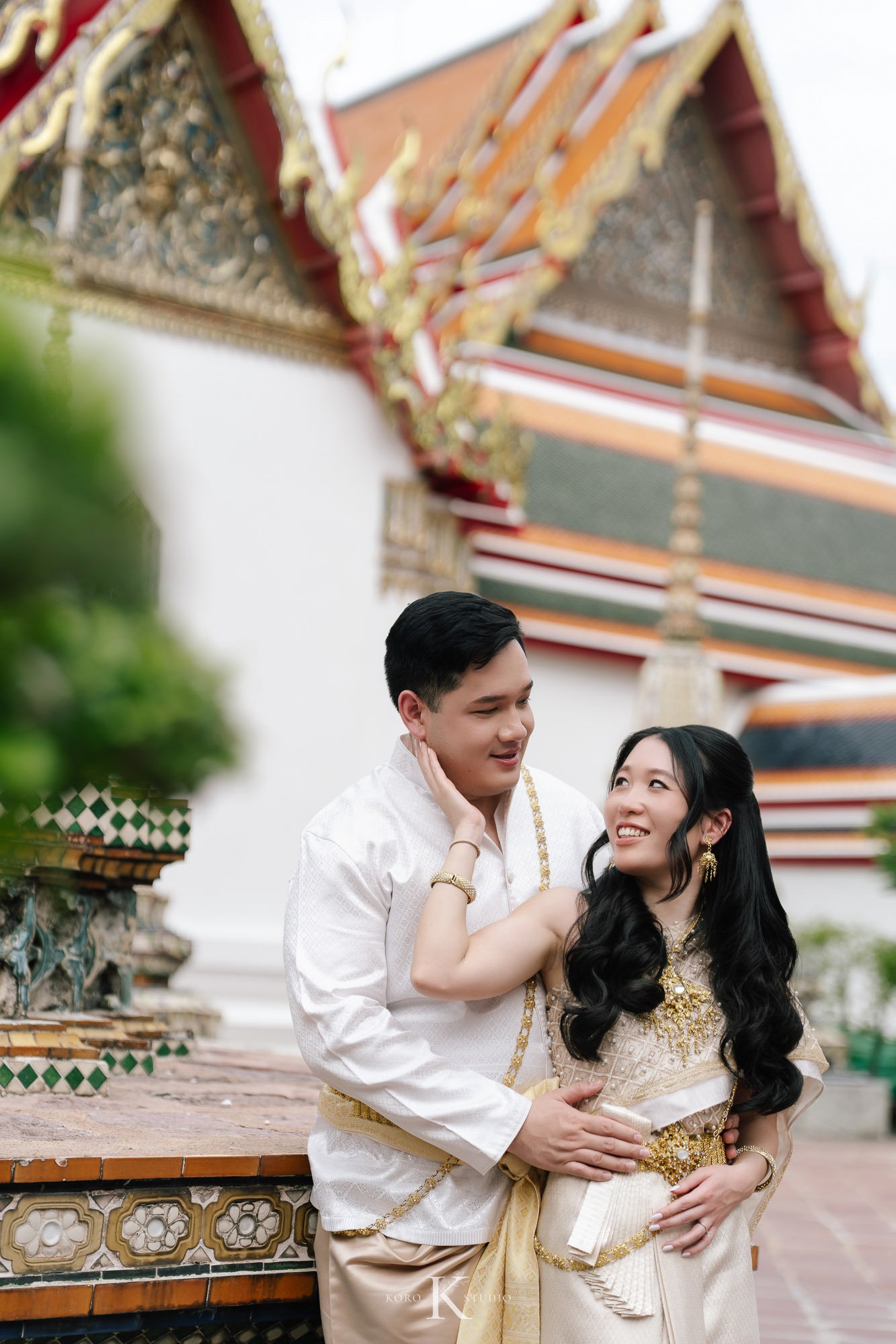 Bangkok Pre Wedding: Alison & Karl at Wat Pho & Benjakitti Park 26 benjakitti park pre wedding alison karl bangkok 26 Bangkok Pre Wedding: Alison & Karl at Wat Pho & Benjakitti Park