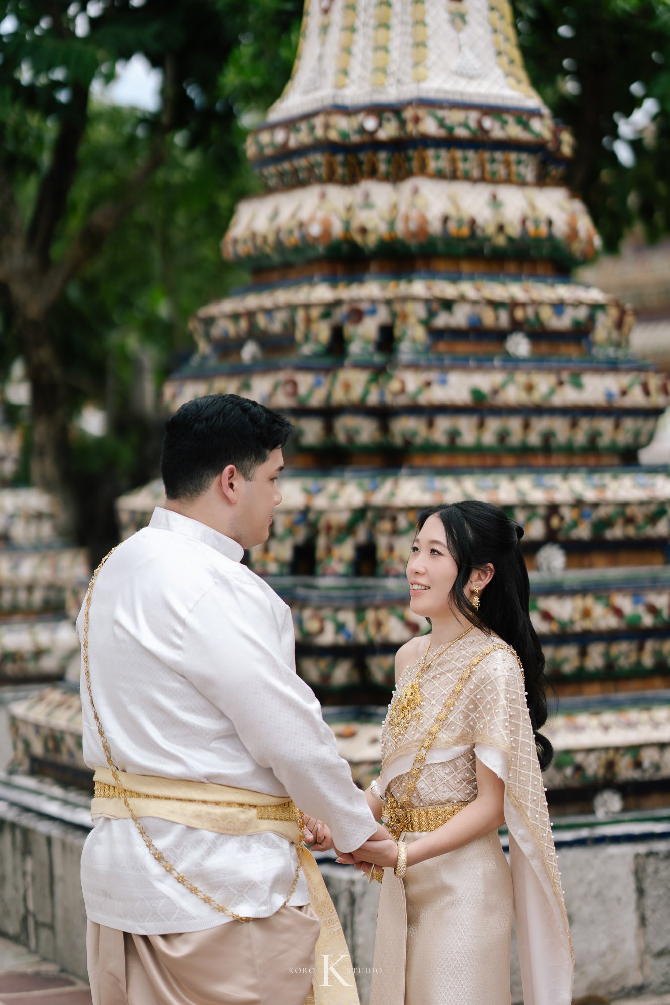 Bangkok Pre Wedding: Alison & Karl at Wat Pho & Benjakitti Park 31 benjakitti park pre wedding alison karl bangkok 31 Bangkok Pre Wedding: Alison & Karl at Wat Pho & Benjakitti Park