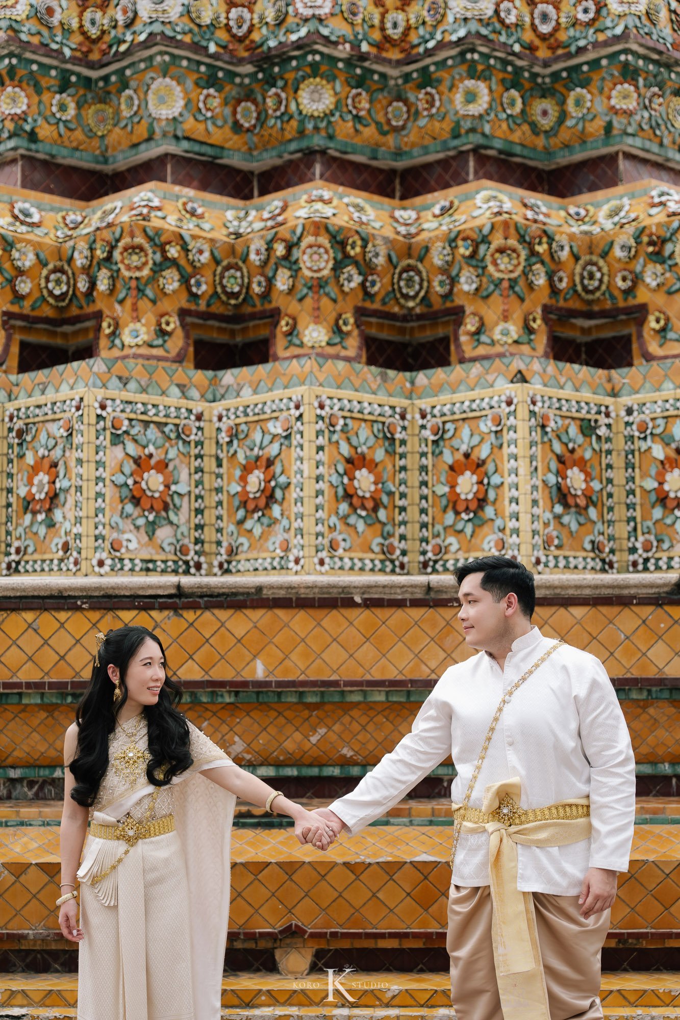 Bangkok Pre Wedding: Alison & Karl at Wat Pho & Benjakitti Park 54 benjakitti park pre wedding alison karl bangkok 54 Bangkok Pre Wedding: Alison & Karl at Wat Pho & Benjakitti Park