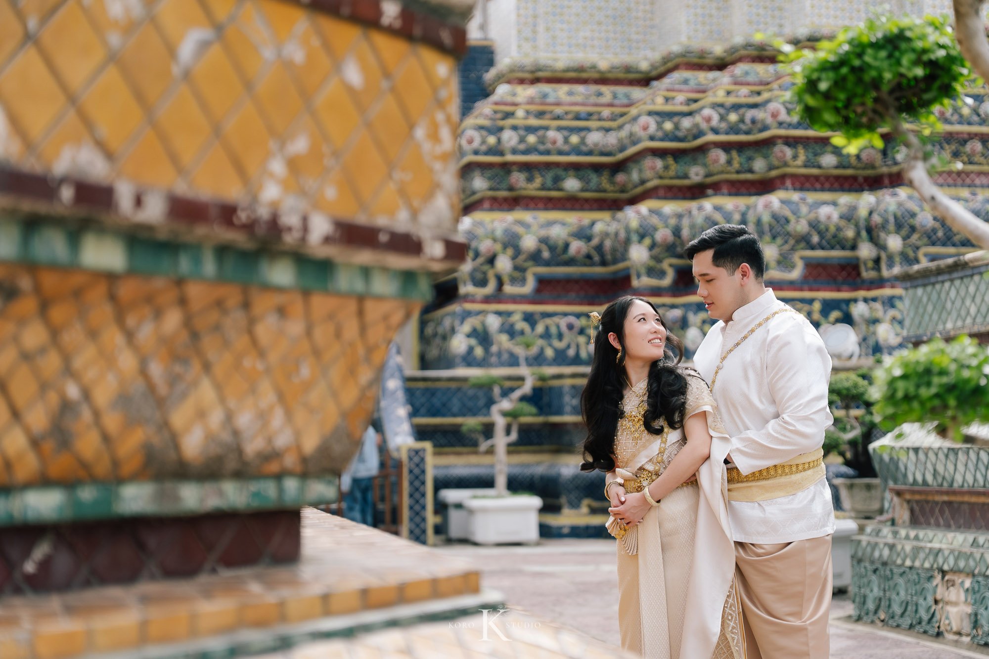Bangkok Pre Wedding: Alison & Karl at Wat Pho & Benjakitti Park 60 benjakitti park pre wedding alison karl bangkok 60 Bangkok Pre Wedding: Alison & Karl at Wat Pho & Benjakitti Park