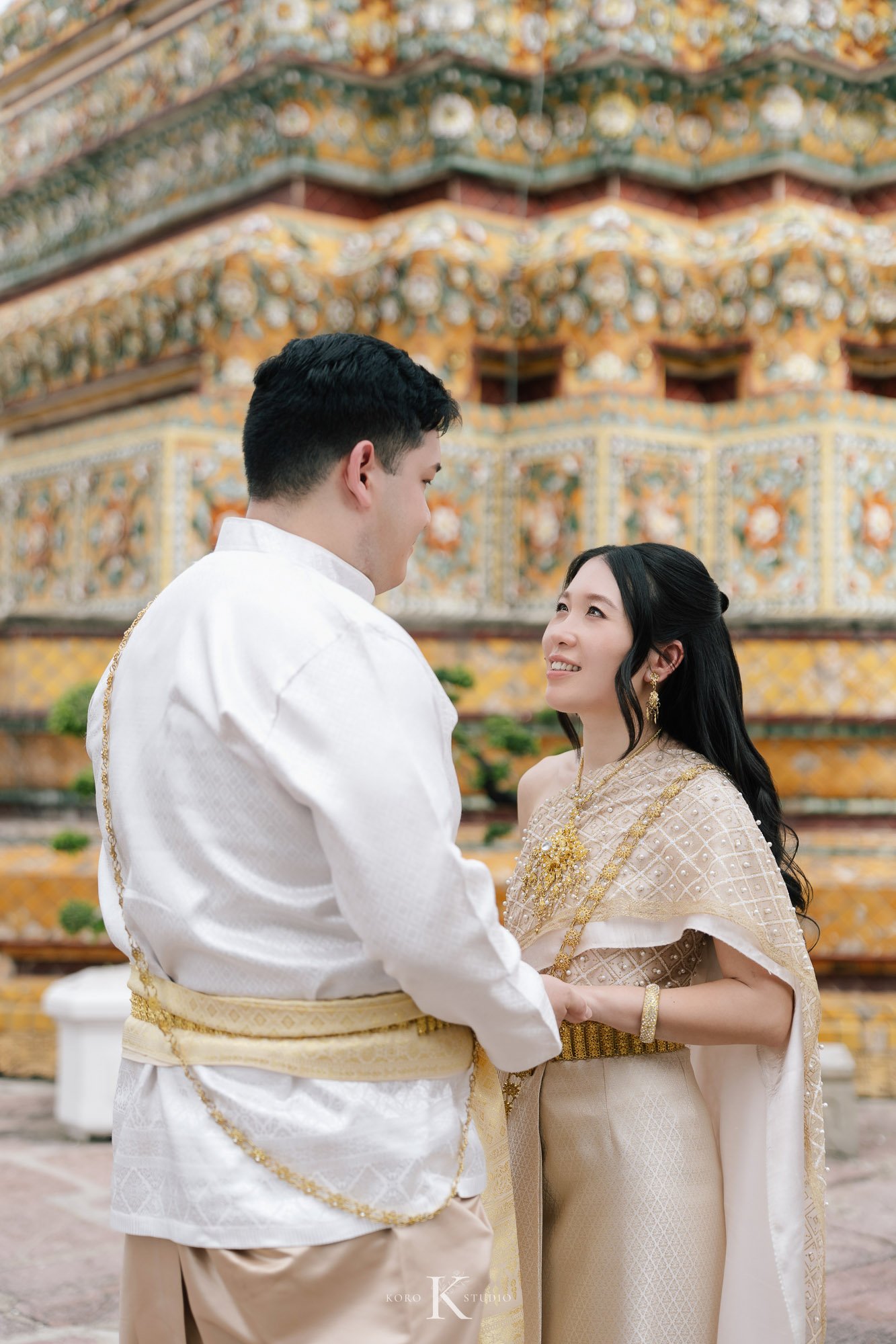 Bangkok Pre Wedding: Alison & Karl at Wat Pho & Benjakitti Park 63 benjakitti park pre wedding alison karl bangkok 63 Bangkok Pre Wedding: Alison & Karl at Wat Pho & Benjakitti Park