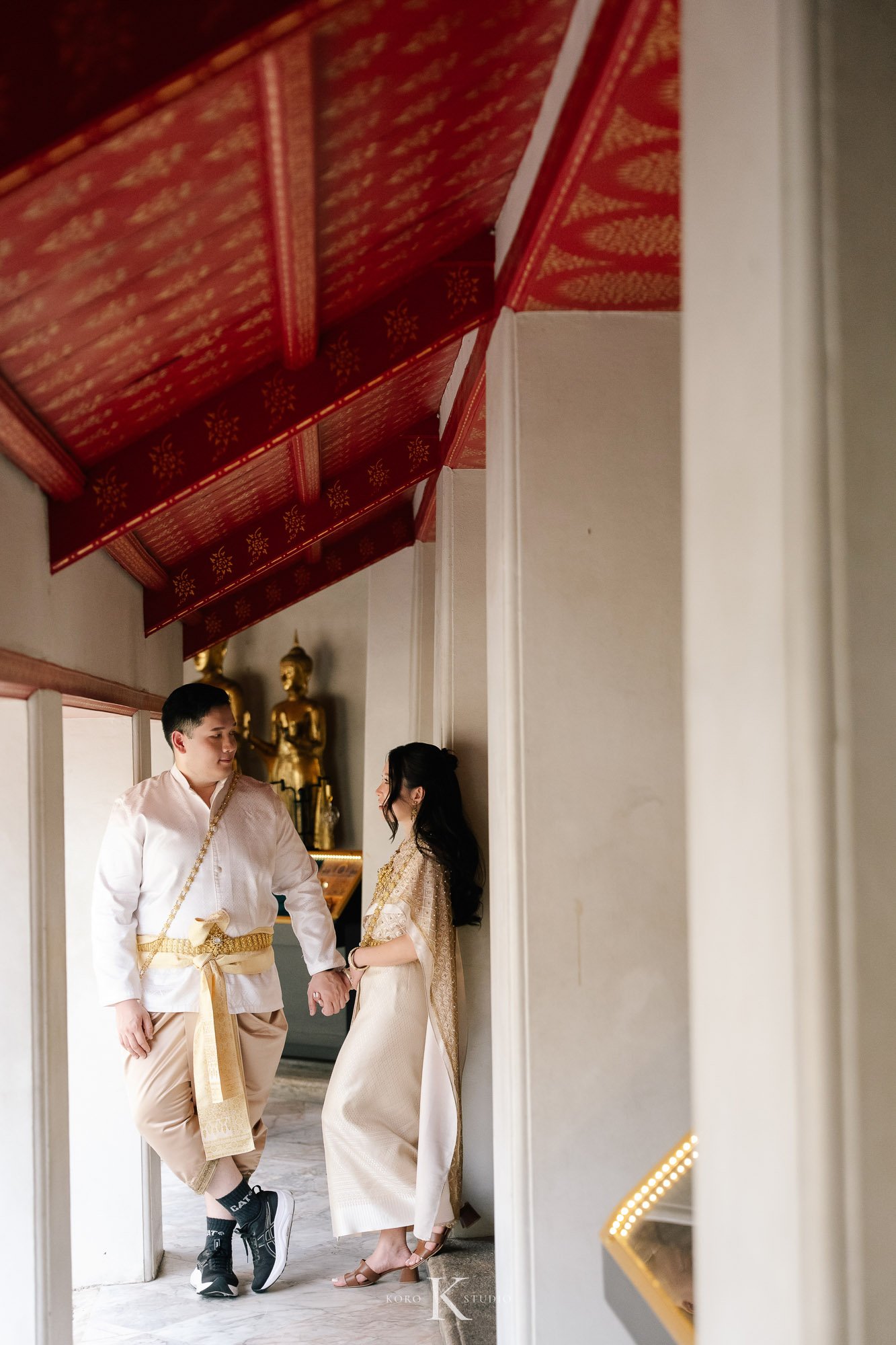 Bangkok Pre Wedding: Alison & Karl at Wat Pho & Benjakitti Park 69 benjakitti park pre wedding alison karl bangkok 69 Bangkok Pre Wedding: Alison & Karl at Wat Pho & Benjakitti Park