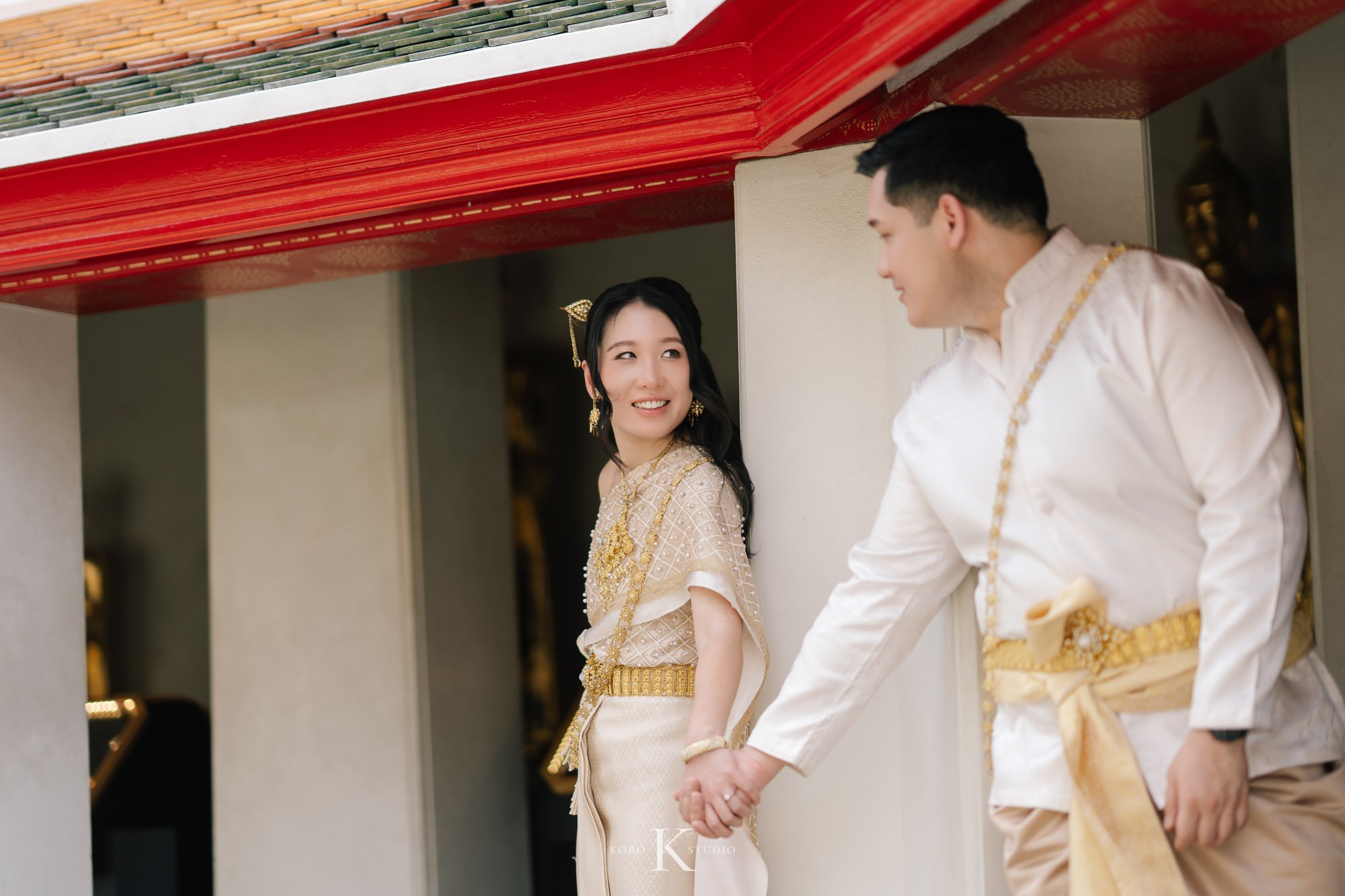 Bangkok Pre Wedding: Alison & Karl at Wat Pho & Benjakitti Park 73 benjakitti park pre wedding alison karl bangkok 73 Bangkok Pre Wedding: Alison & Karl at Wat Pho & Benjakitti Park