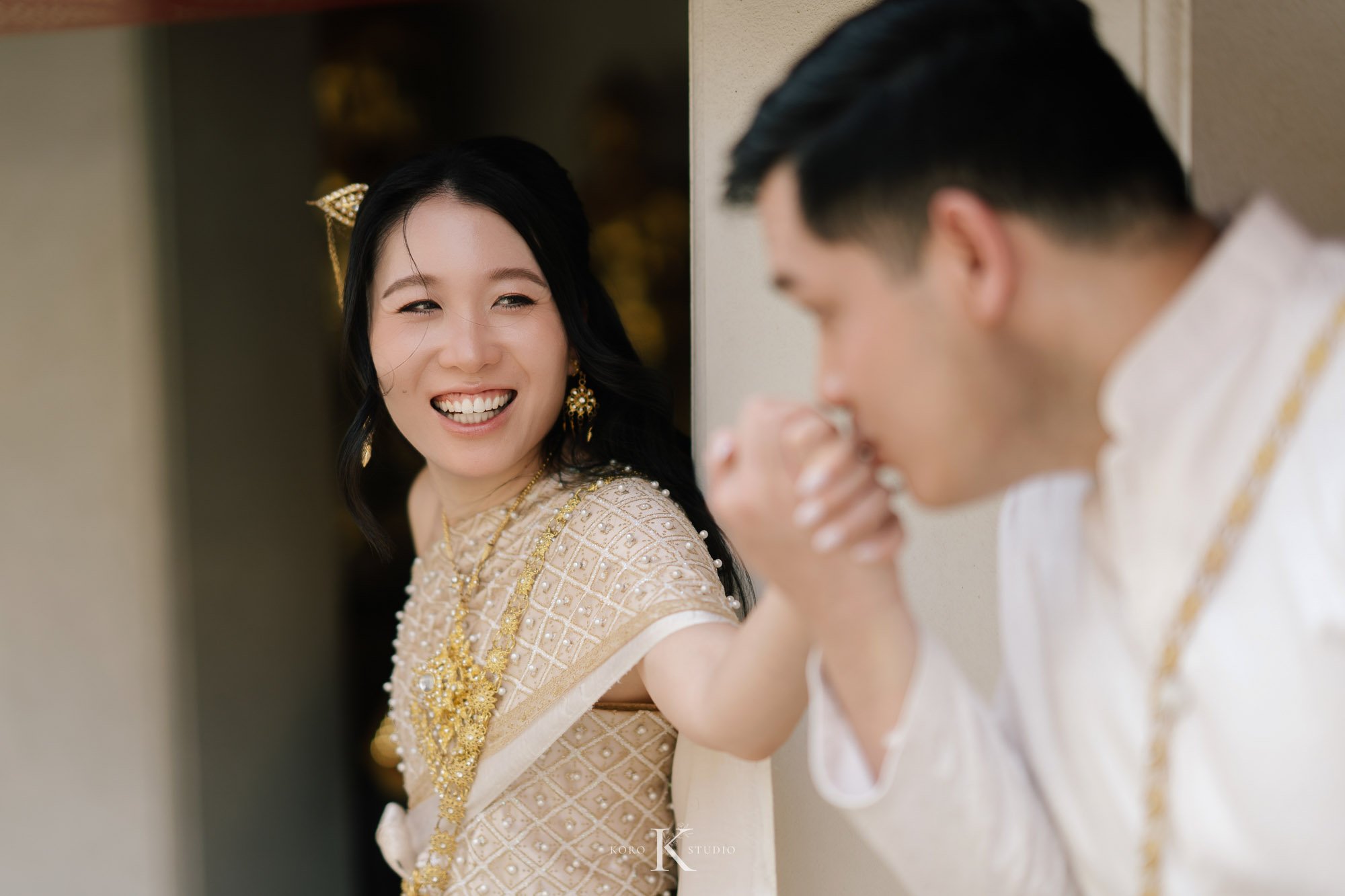 Bangkok Pre Wedding: Alison & Karl at Wat Pho & Benjakitti Park 76 benjakitti park pre wedding alison karl bangkok 76 Bangkok Pre Wedding: Alison & Karl at Wat Pho & Benjakitti Park