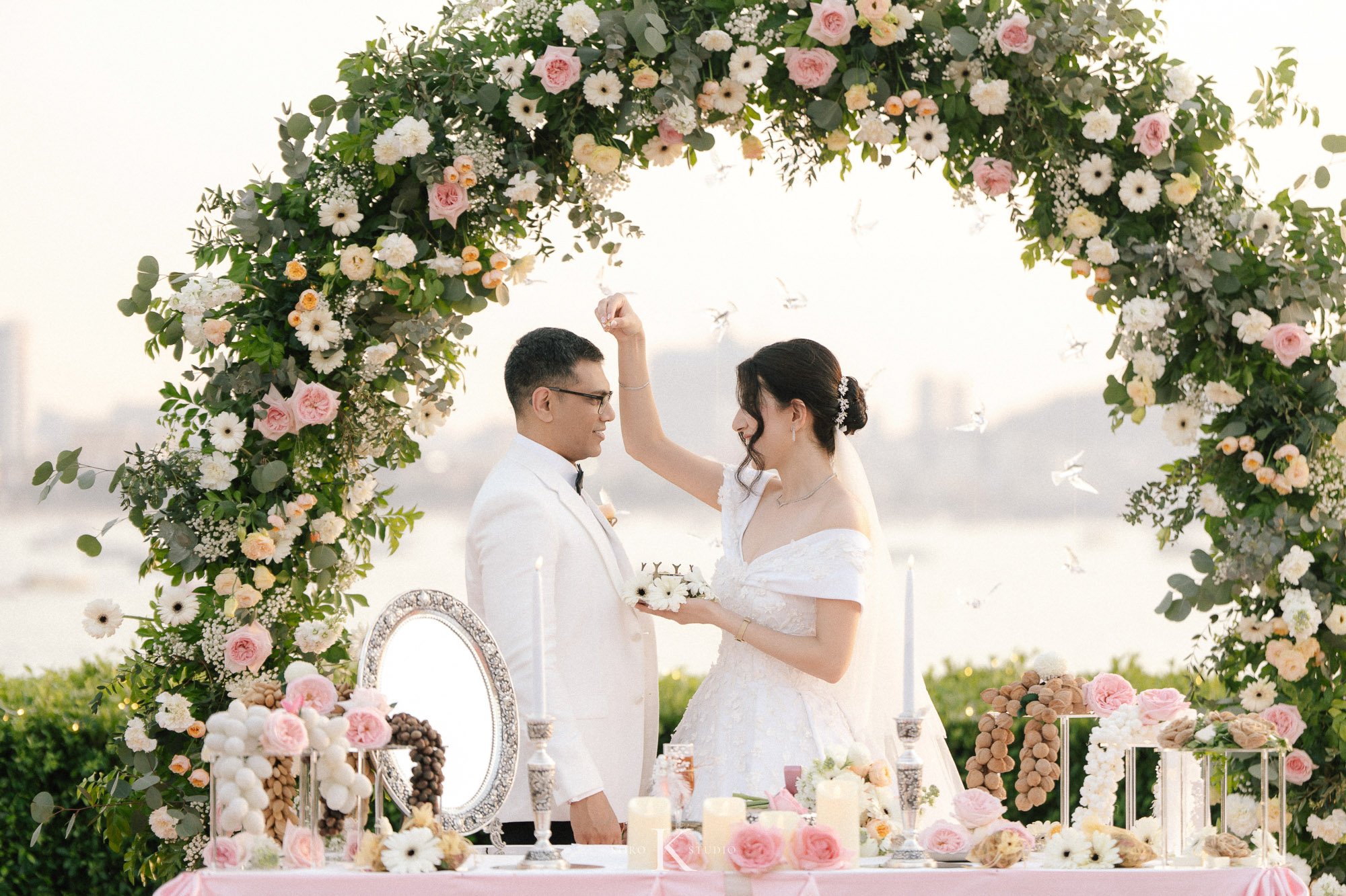 Dusit Thani Pattaya Hotel Wedding | Nafiseh & Ron 141 dusit thani pattaya hotel wedding nafiseh ron 141 Dusit Thani Pattaya Hotel Wedding | Nafiseh & Ron