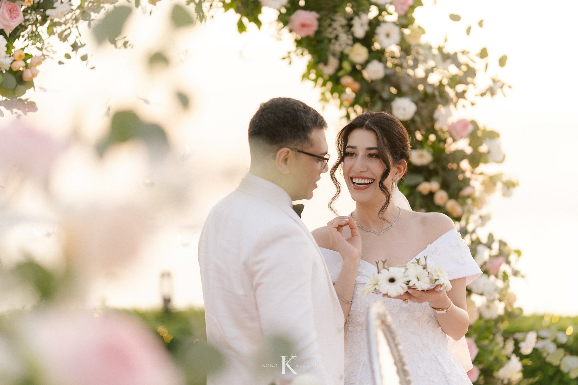 Dusit Thani Pattaya Hotel Wedding | Nafiseh & Ron 142 dusit thani pattaya hotel wedding nafiseh ron 142 Dusit Thani Pattaya Hotel Wedding | Nafiseh & Ron