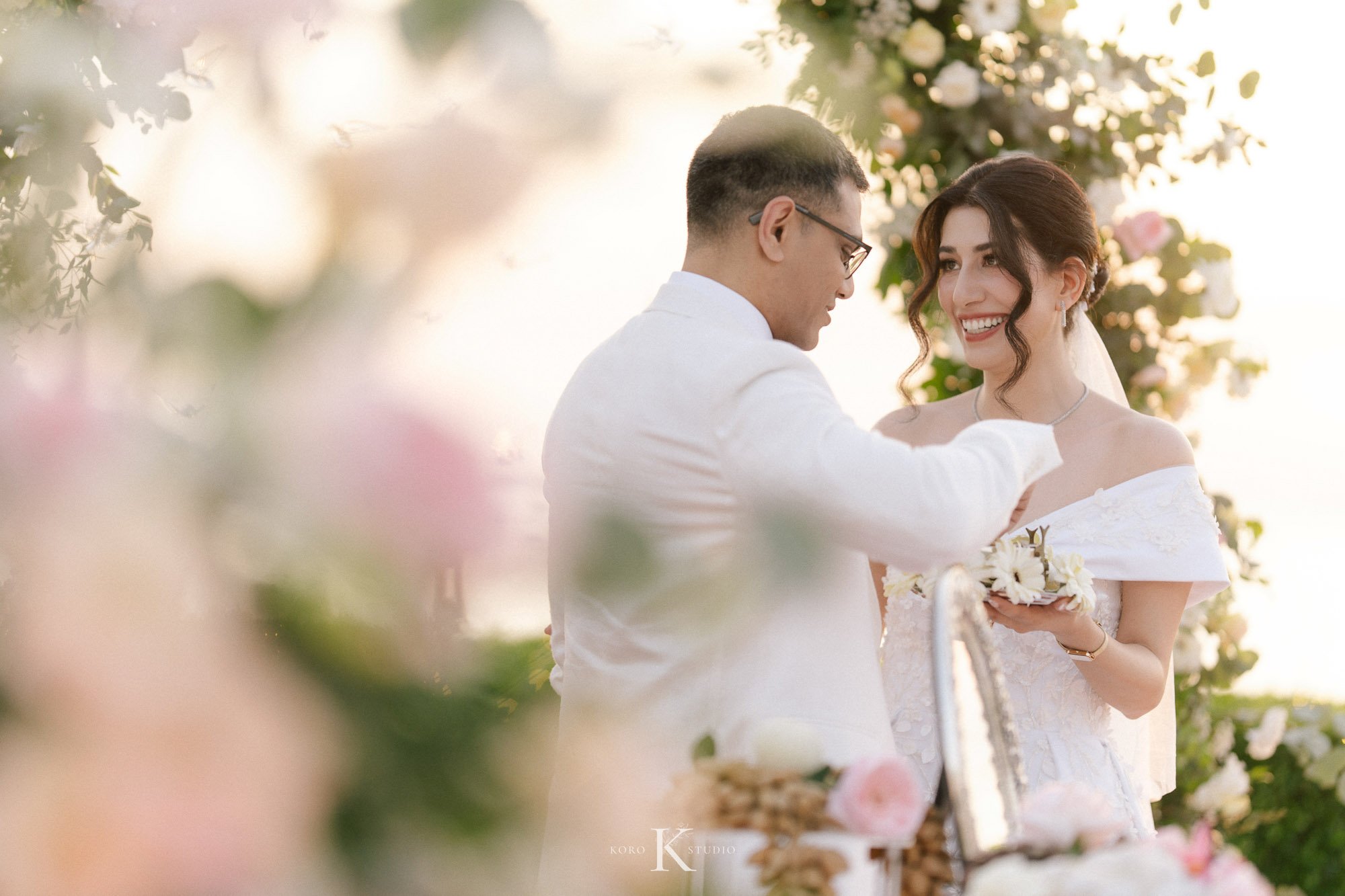 Dusit Thani Pattaya Hotel Wedding | Nafiseh & Ron 143 dusit thani pattaya hotel wedding nafiseh ron 143 Dusit Thani Pattaya Hotel Wedding | Nafiseh & Ron