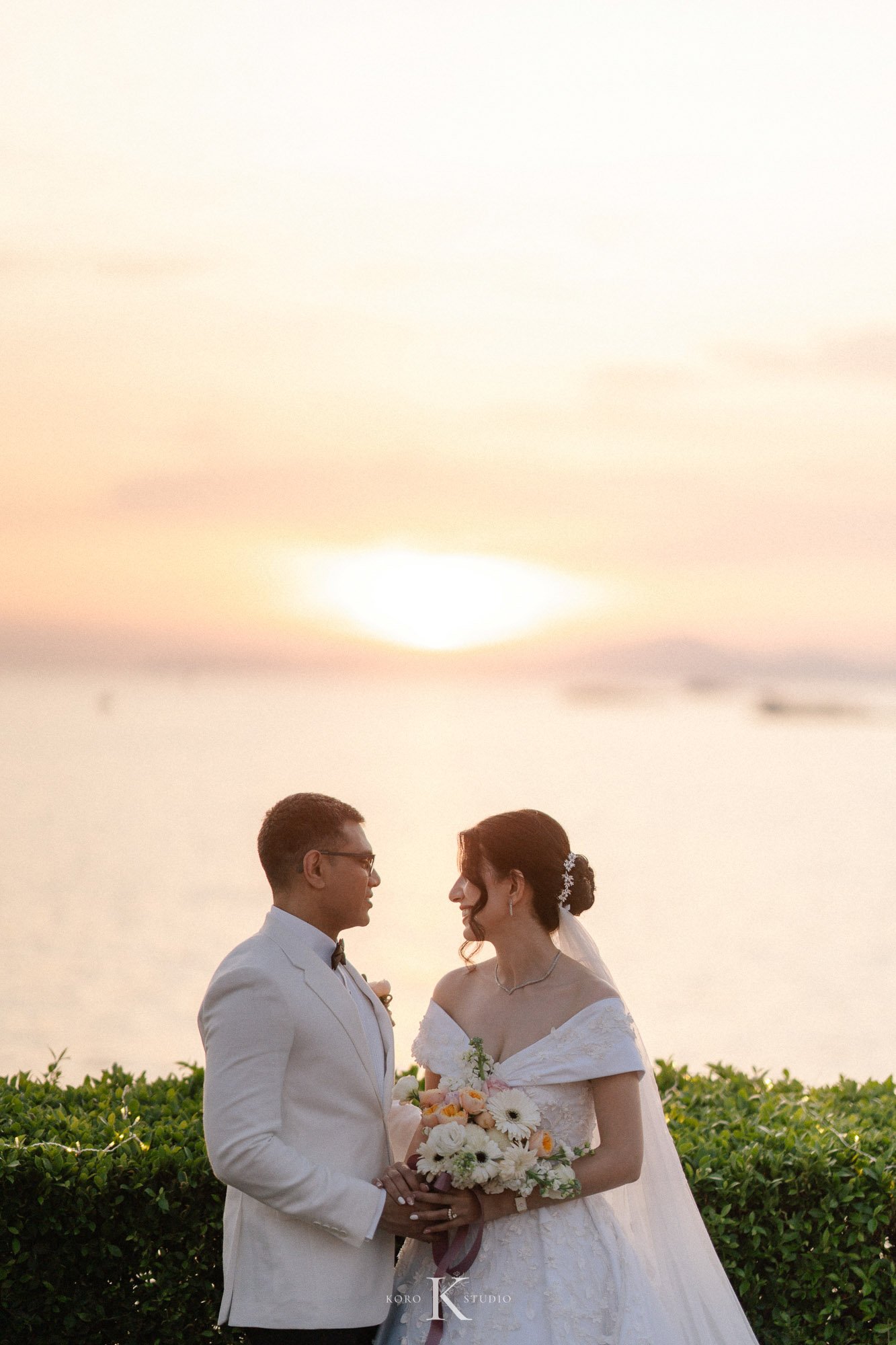 Dusit Thani Pattaya Hotel Wedding | Nafiseh & Ron 153 dusit thani pattaya hotel wedding nafiseh ron 153 Dusit Thani Pattaya Hotel Wedding | Nafiseh & Ron