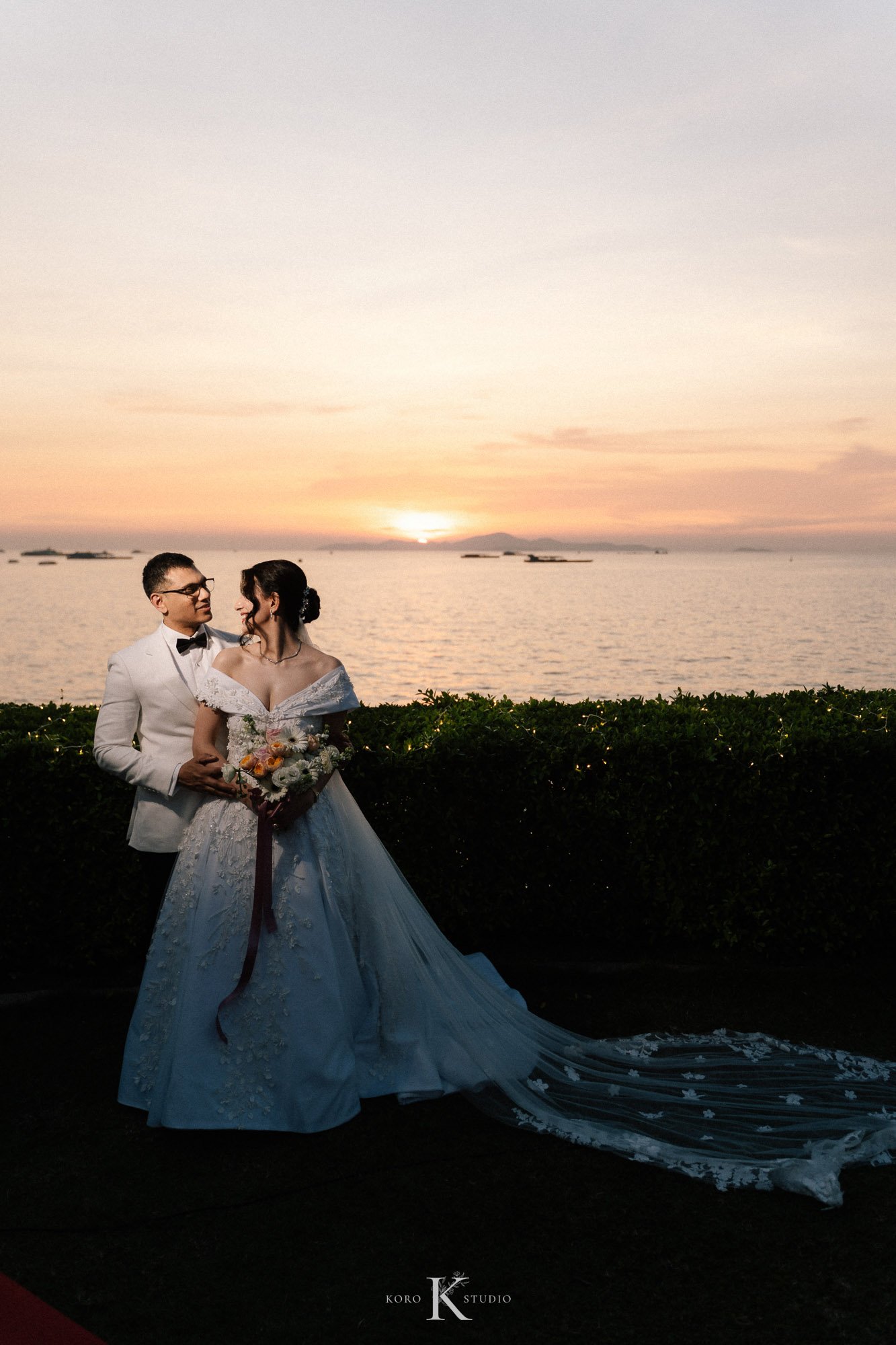 Dusit Thani Pattaya Hotel Wedding | Nafiseh & Ron 159 dusit thani pattaya hotel wedding nafiseh ron 159 Dusit Thani Pattaya Hotel Wedding | Nafiseh & Ron
