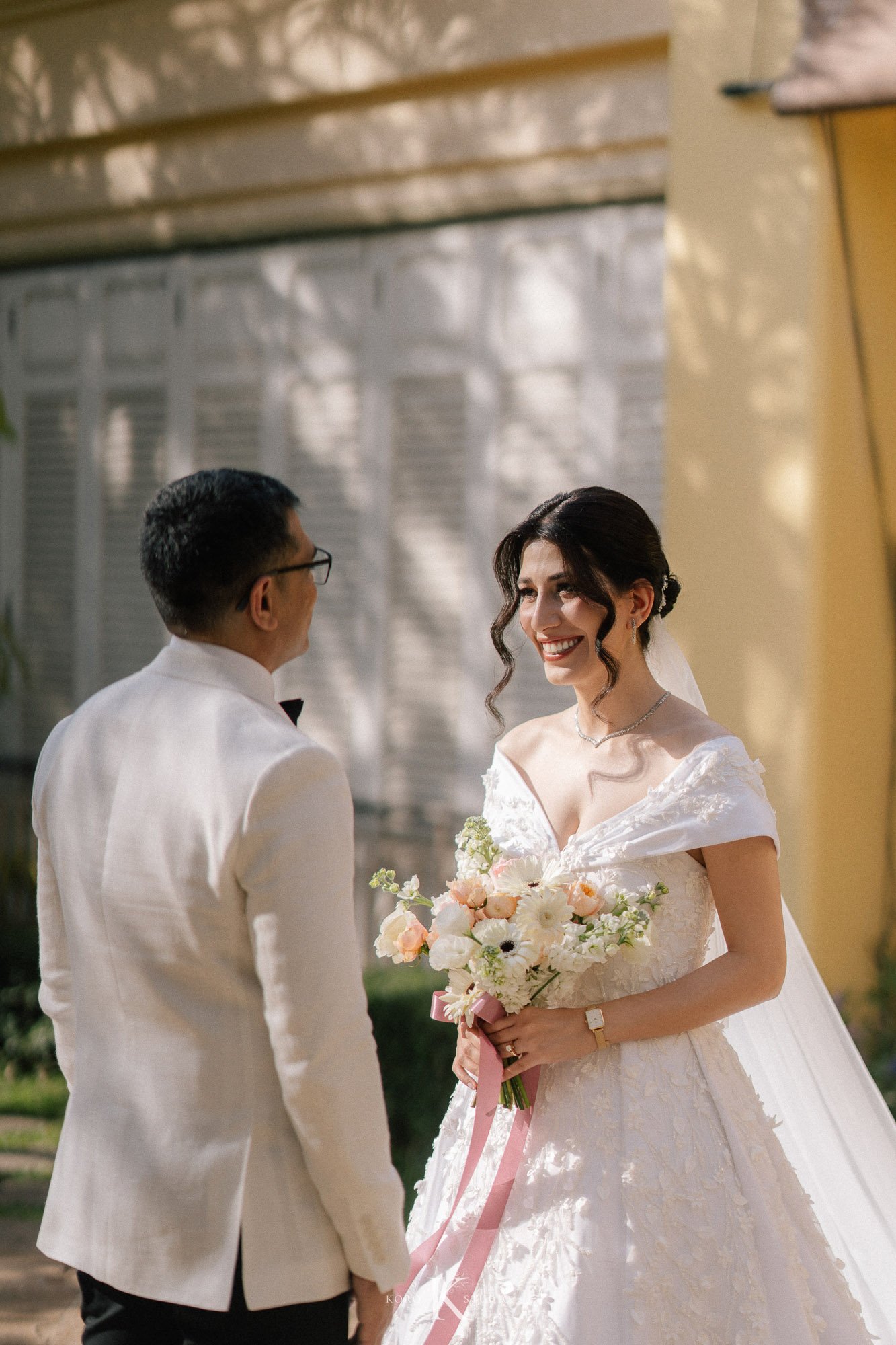 Dusit Thani Pattaya Hotel Wedding | Nafiseh & Ron 59 dusit thani pattaya hotel wedding nafiseh ron 59 Dusit Thani Pattaya Hotel Wedding | Nafiseh & Ron