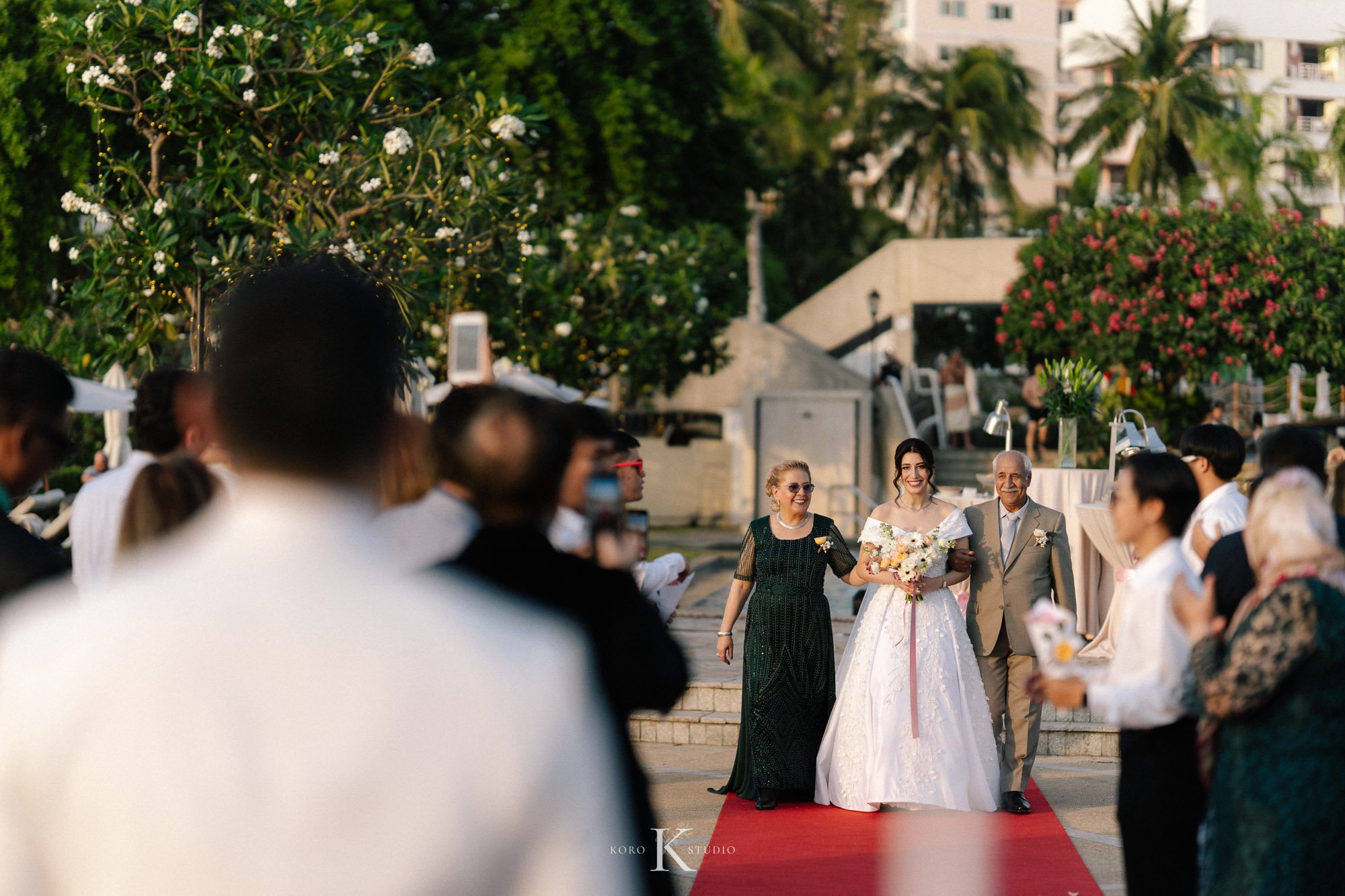Dusit Thani Pattaya Hotel Wedding | Nafiseh & Ron 94 dusit thani pattaya hotel wedding nafiseh ron 94 Dusit Thani Pattaya Hotel Wedding | Nafiseh & Ron