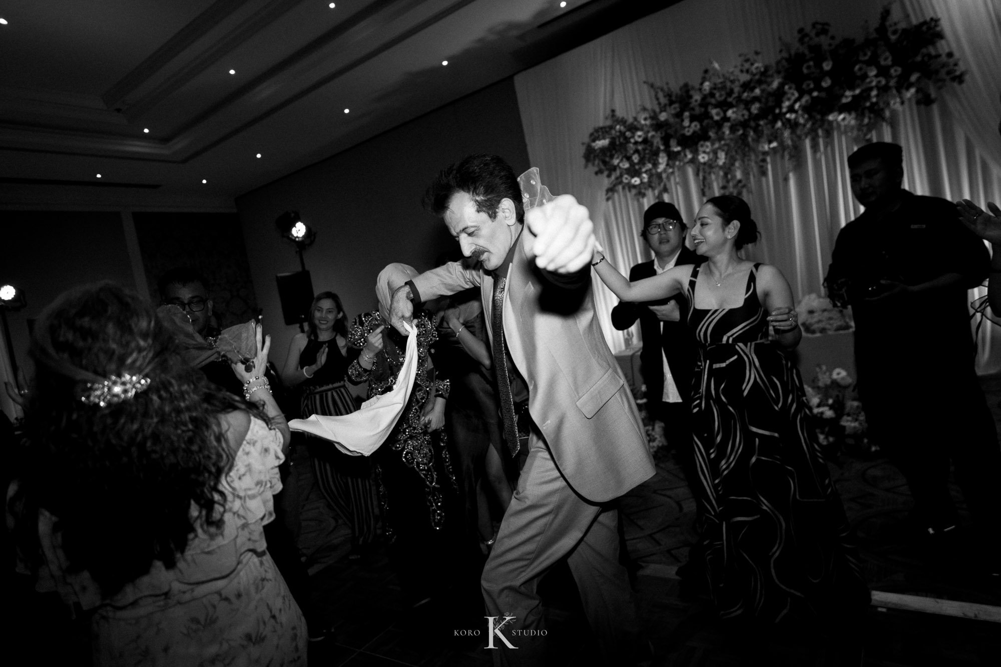 Dusit Thani Pattaya Wedding | Nafiseh & Ron’s Celebration 147 dusit thani pattaya wedding nafiseh ron 147 Dusit Thani Pattaya Wedding | Nafiseh & Ron’s Celebration