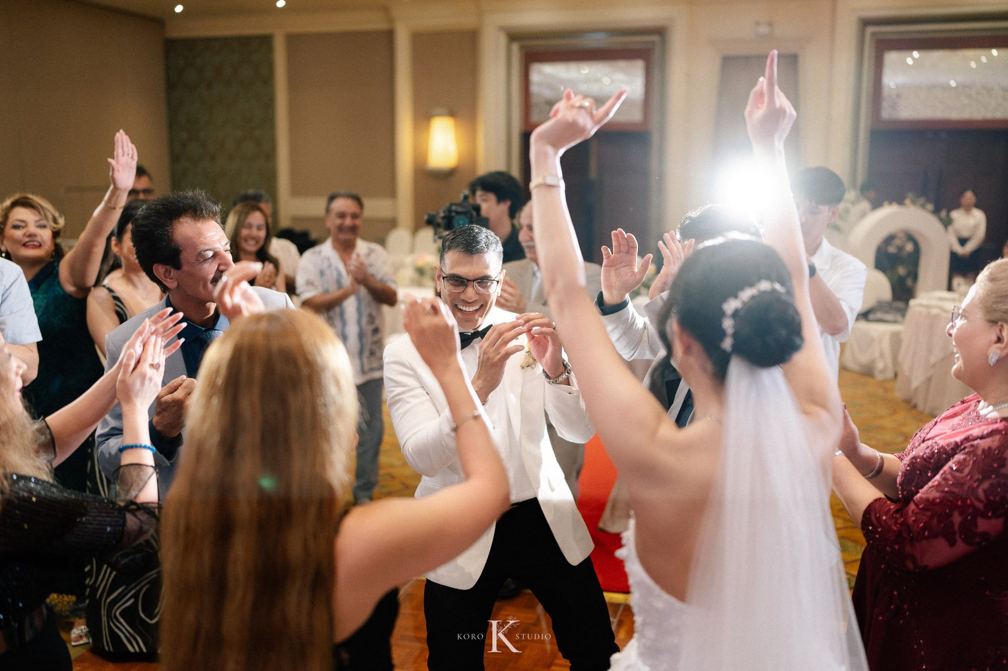 Dusit Thani Pattaya Wedding | Nafiseh & Ron’s Celebration 40 dusit thani pattaya wedding nafiseh ron 40 Dusit Thani Pattaya Wedding | Nafiseh & Ron’s Celebration