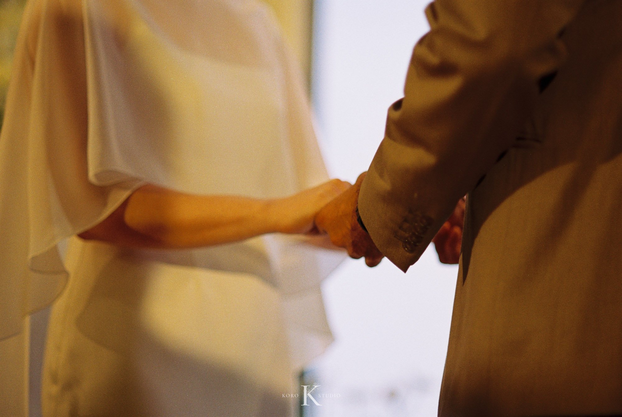 Jim Thompson House Bangkok Wedding | Kelsey & Marcos 26 jim thompson house bangkok wedding film photography kelsey marcos 26 Jim Thompson House Bangkok Wedding | Kelsey & Marcos