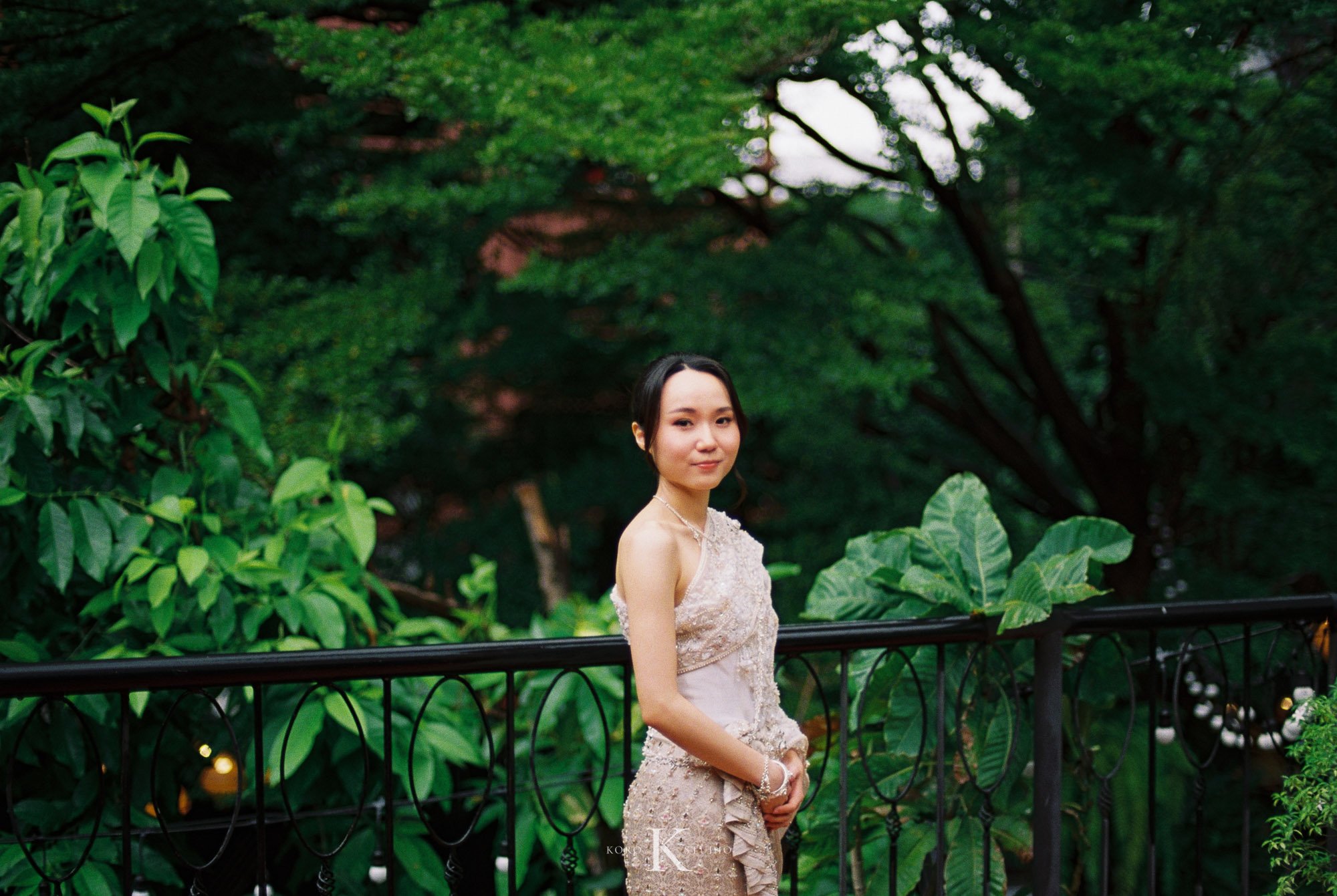 The Gardens of Dinsor Palace Wedding Film Photography 11 the gardes of dinsor palace wedding film photography 11 The Gardens of Dinsor Palace Wedding Film Photography