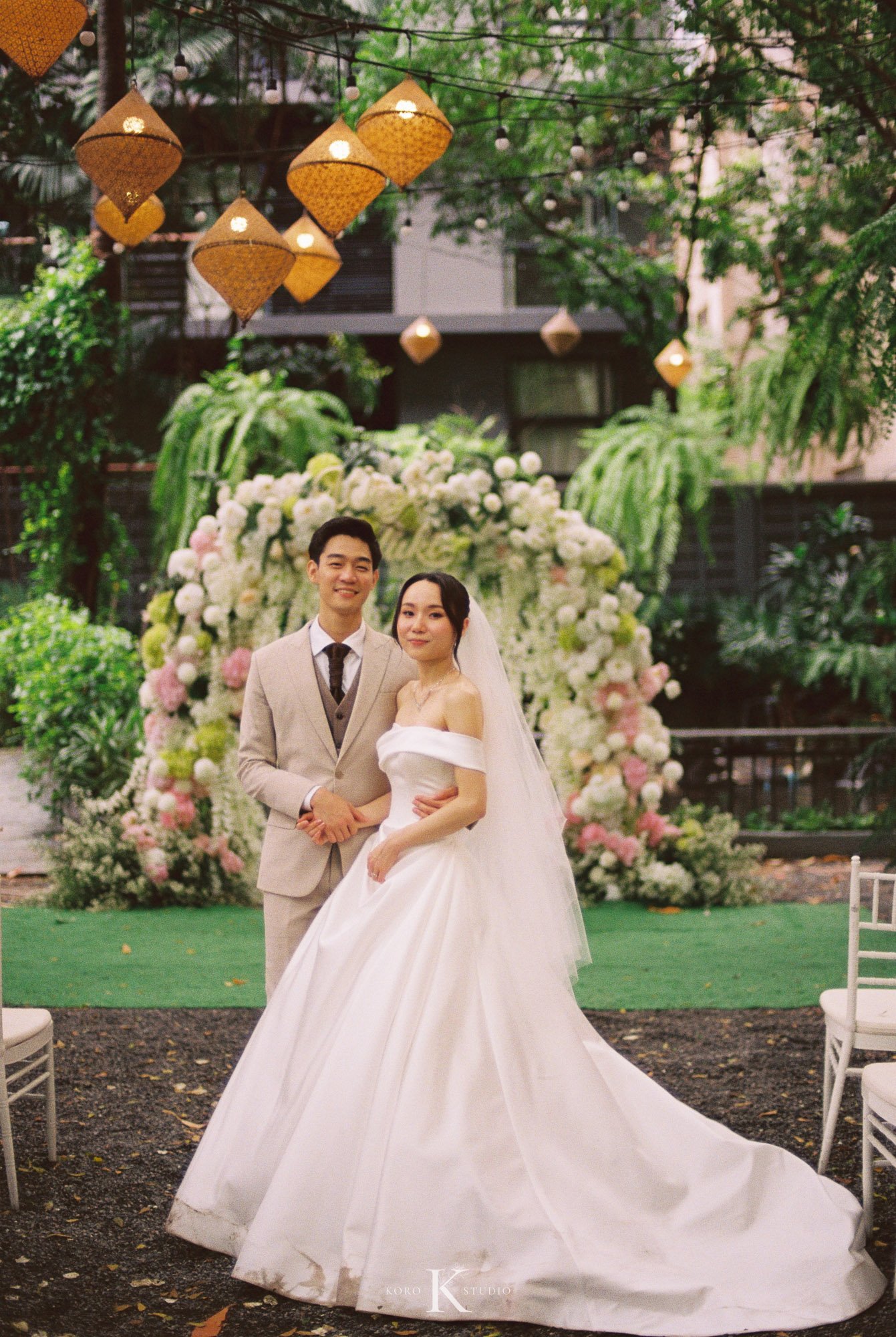 The Gardens of Dinsor Palace Wedding Film Photography 29 the gardes of dinsor palace wedding film photography 30 The Gardens of Dinsor Palace Wedding Film Photography