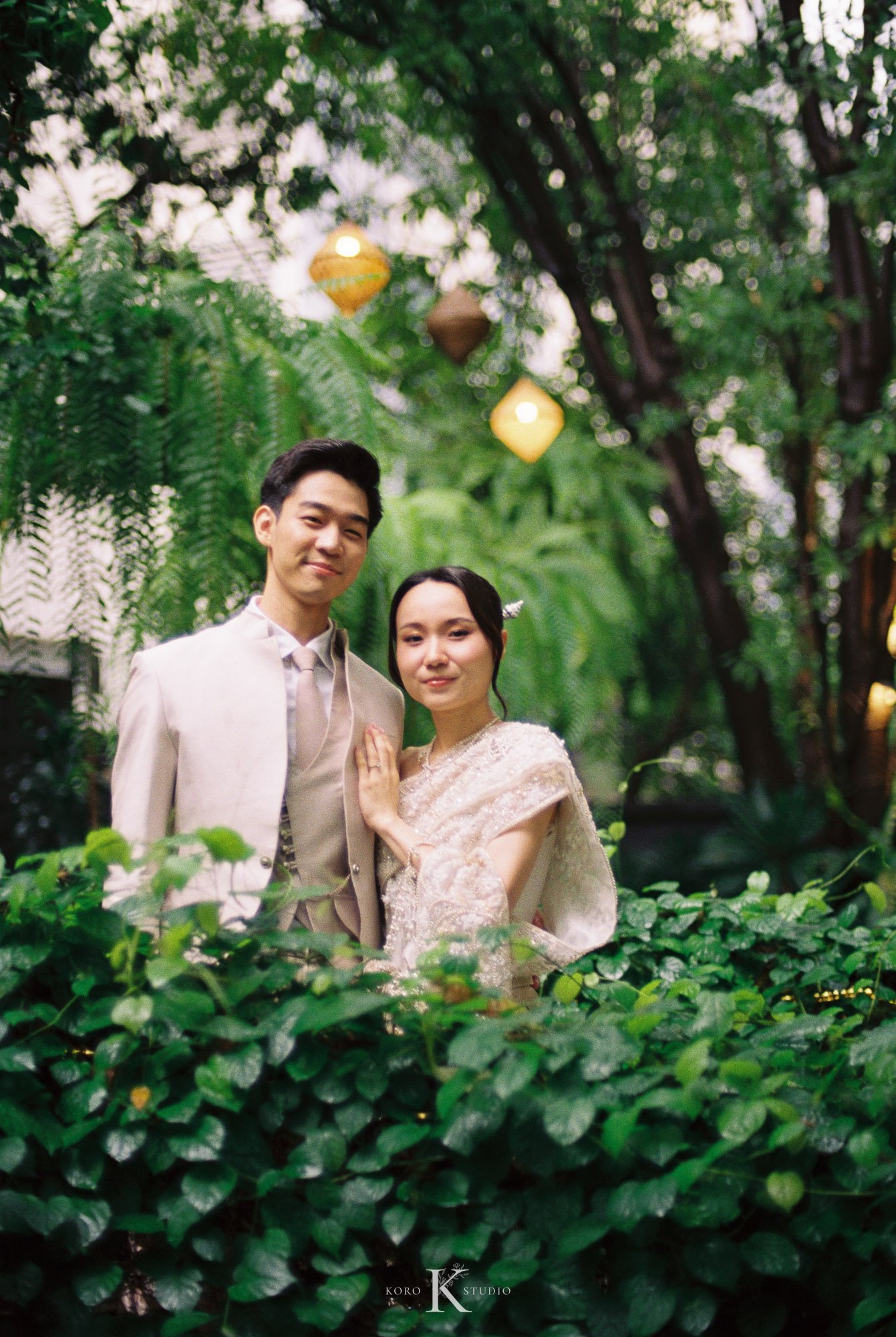 The Gardens of Dinsor Palace Wedding Film Photography 7 the gardes of dinsor palace wedding film photography 7 The Gardens of Dinsor Palace Wedding Film Photography