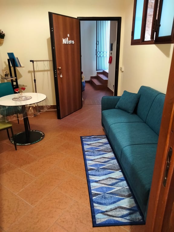 Appartamento con Balcone 2