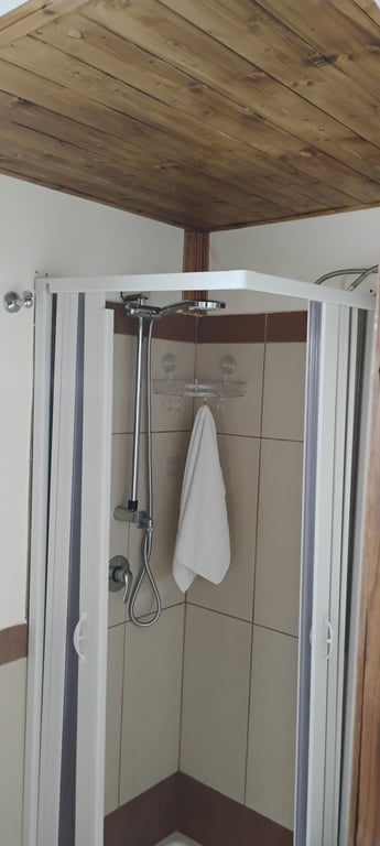 Appartamento con Balcone 2