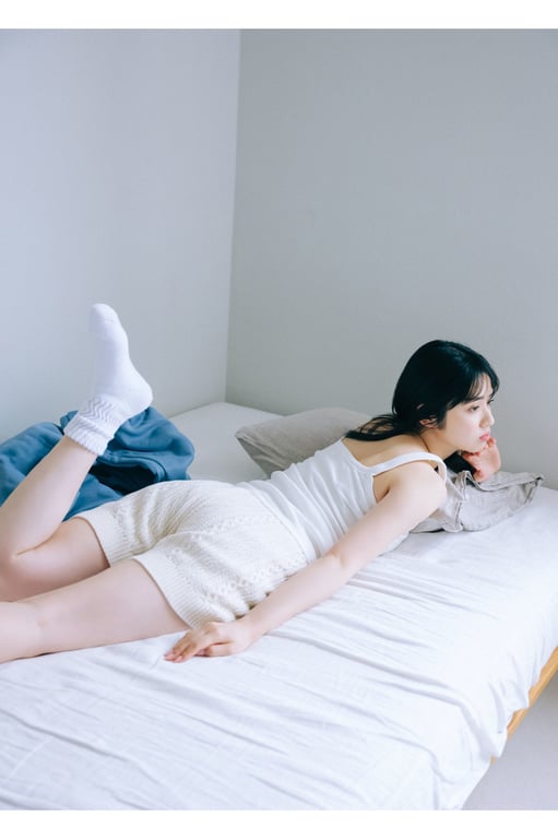 图片[42]-Suzuka Chinzei 镇西寿寿歌 - WHITE graph (2023-07-28) - 在线免费观看-阅图吧