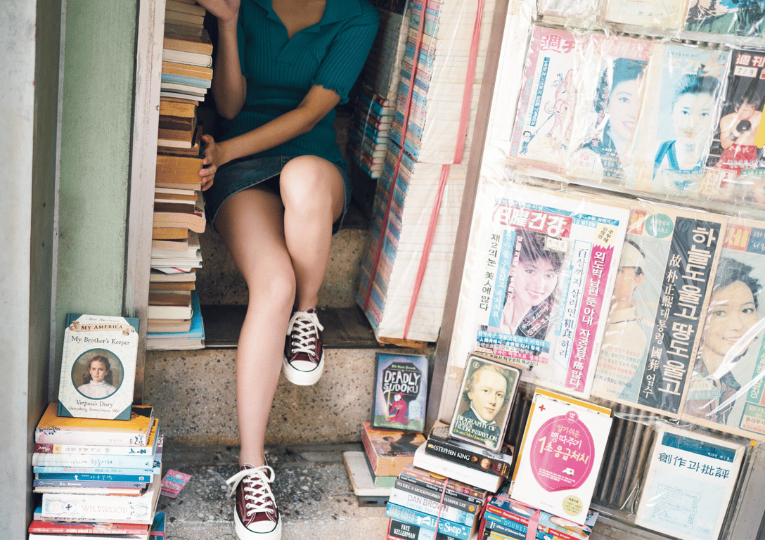 图片[46]-2024.12.19 山下Emily 1st写真集「SHY」 - 在线免费观看-阅图吧