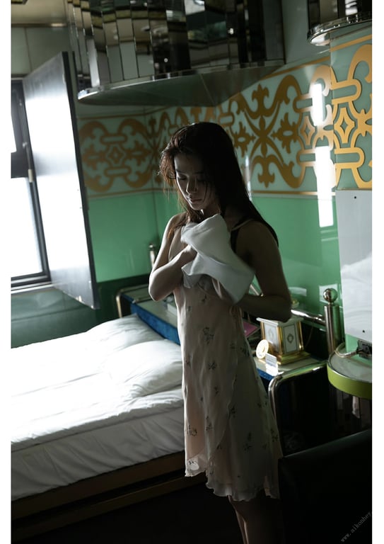 图片[71]-#Nene Yoshitaka 吉高宁宁 Love Hotel Weekly Post 周刊邮报数字写真集 (2019.09.09) - 全本免费在线观看-阅图吧