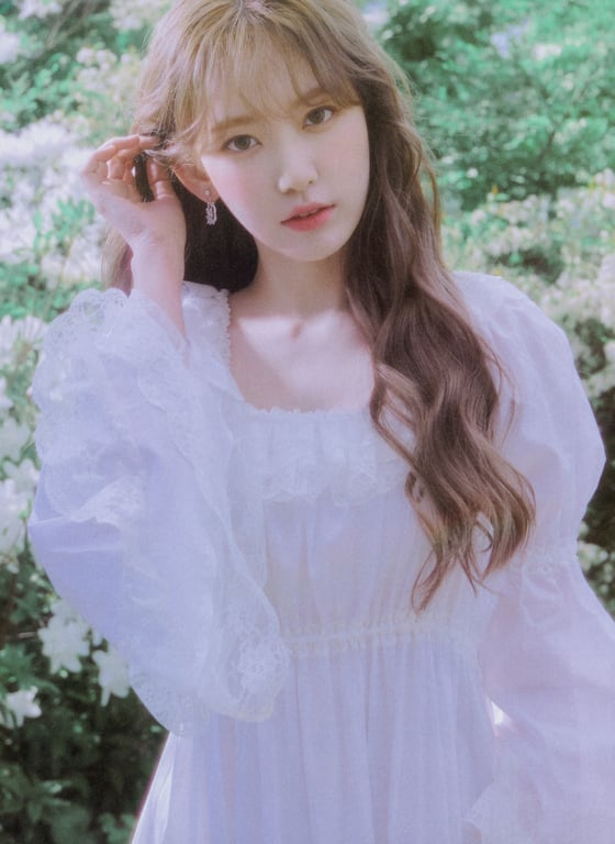 图片[40]-Sakura Miyawaki 宫胁咲良 - Graduation Visual Booklet - 在线免费观看-阅图吧