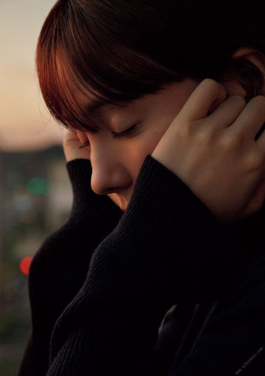 图片[125]-#Reina Triendl 特林德尔玲奈 – Ambiguous 暧昧 (2022-01-23) - 全本免费在线观看-阅图吧