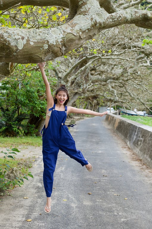 图片[26]-2022.07.14 【数字限定】志田音音首本写真集另一版本『nene－完全旅行－』 - 在线免费观看-阅图吧