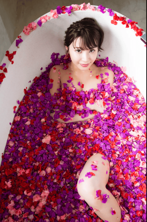 图片[26]-#海里「元高级百货公司接待小姐脱了！」 FRIDAY数字写真集 - 全本免费在线观看-阅图吧