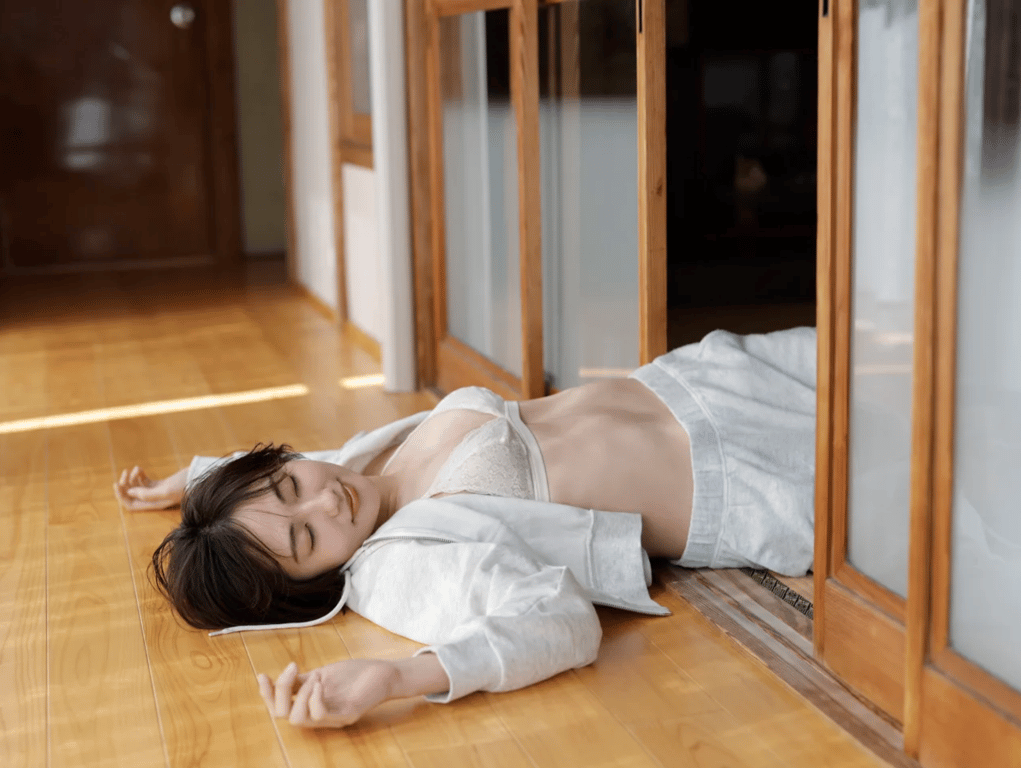 图片[3]-#奥山和纱 秘密的恋人 FRIDAY数码写真集 (Not Complete) - 全本免费在线观看-阅图吧