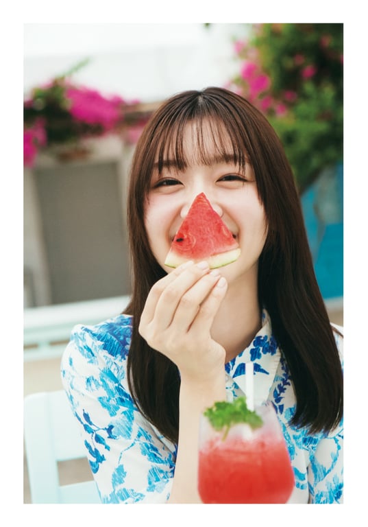 图片[31]-2024.12.17 佐佐木美玲1st写真集「阳光洒落的游行」 - 在线免费观看-阅图吧