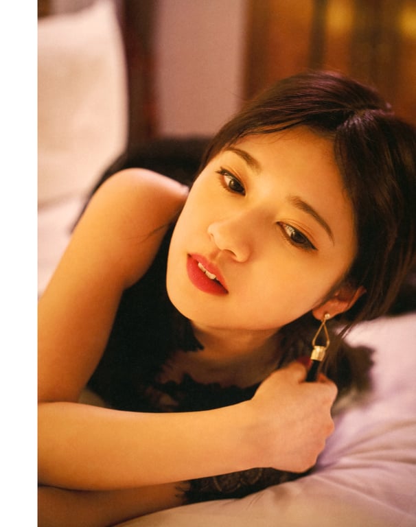 图片[34]-2021.11.09 乃木坂46 寺田兰世 1st 写真集 为何，总是无法忘怀 - 在线免费观看-阅图吧