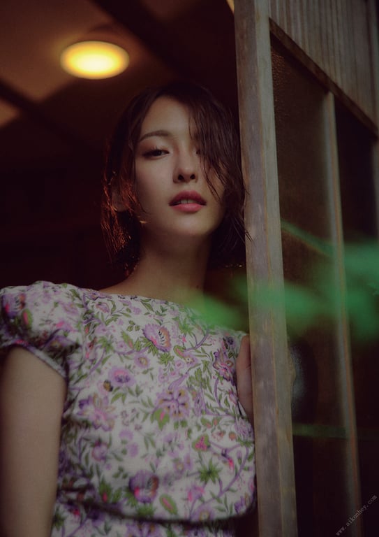 图片[86]-2024.12.20 奈月世奈写真集 SILK of the MOON - 在线免费观看-阅图吧