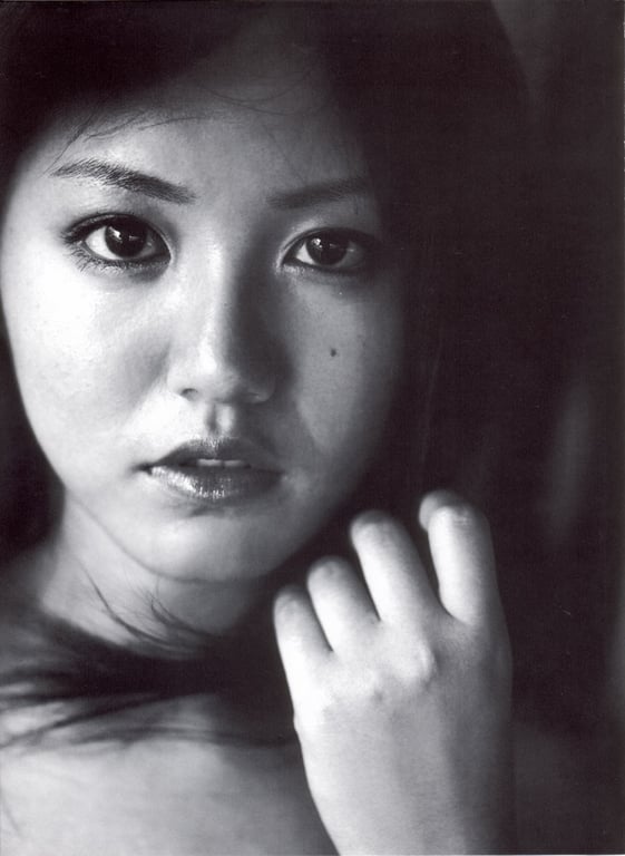 图片[95]-#Sayaka Isoyama 磯山沙也加 – Only You (2002-11) - 全本免费在线观看-阅图吧
