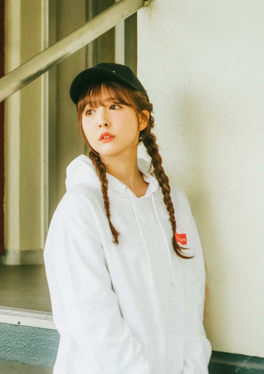 图片[5]-#Yua Mikami 三上悠亚 – #NEWLOOK girl meets street (2020-06-01) - 全本免费在线观看-阅图吧