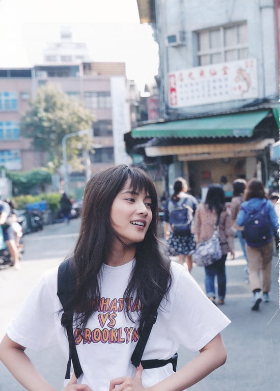 2017.03.22 入山杏奈首本写真集 美丽的罪 - 在线免费观看-阅图吧