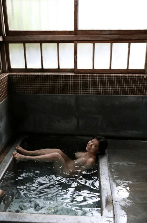 图片[88]-#花井美理 竟然有１３３页！ 超大容量的超完全版！！「解禁！ Ｈ罩杯裸身」 ＦＲＩＤＡＹデジタル写真集 - 全本免费在线观看-阅图吧