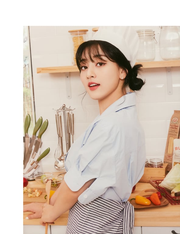 图片[51]-2021.11 TWICE 6th Anniversary 'Happy TWICE & ONCE day!' AR 写真集 - 在线免费观看-阅图吧