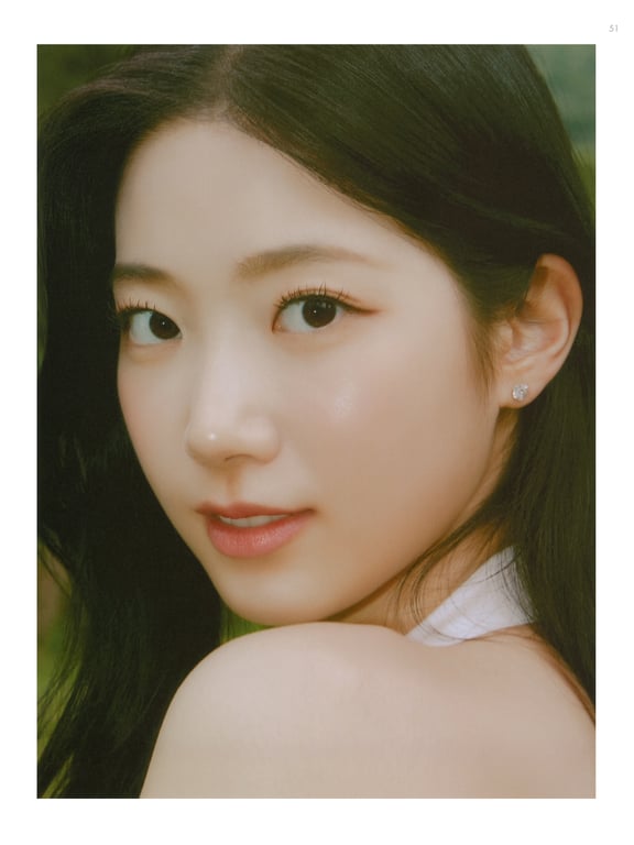 图片[40]-DICON ISSUE N_4 (LE SSERAFIM) - 在线免费观看-阅图吧