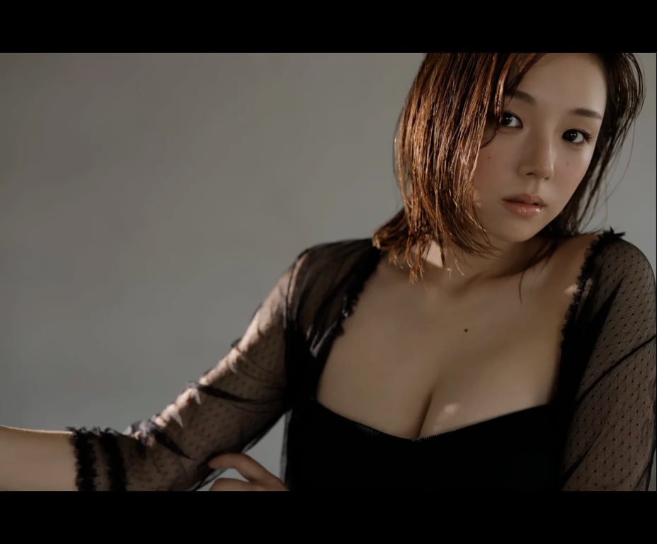 图片[21]-[FRIDAY] 2021.12.22 篠崎爱 未公开精选22张 - 在线免费观看-阅图吧