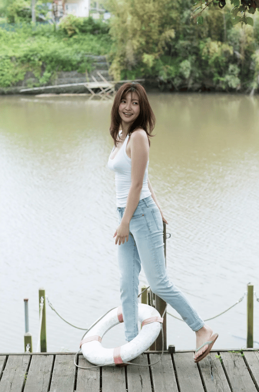 图片[4]-#橋本萌花 日本最性感的社长千金 vol.1 FRIDAY数码写真集 Not Complete - 全本免费在线观看-阅图吧