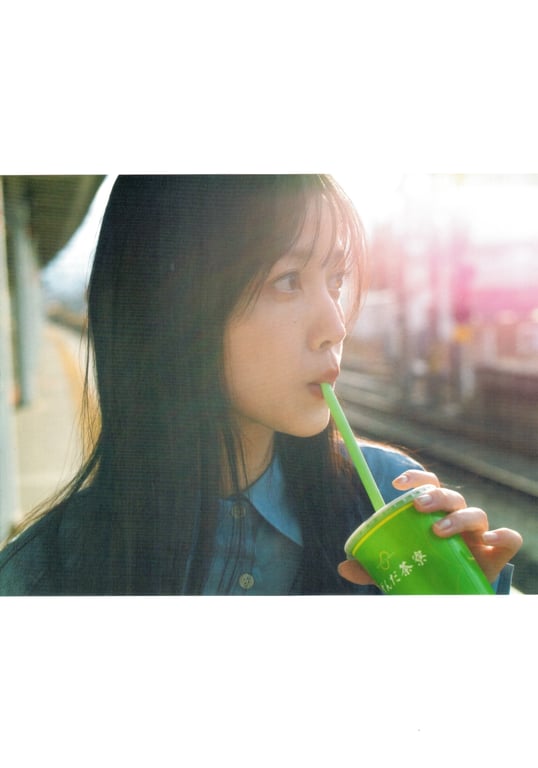 图片[136]-Shiori Kubo 久保史绪里 - 1st Photobook Intersection 交差点 (HQ Scan) - 在线免费观看-阅图吧