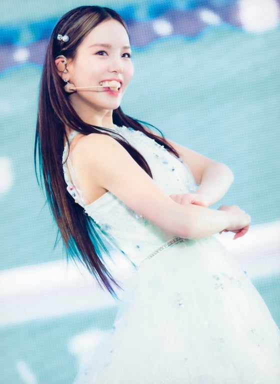 图片[9]-NiziU Live with U 2023 “COCO! nut Fes.” -Stadium Special- in ZOZO Marine Stadium LIVE Photobook - 在线免费观看-阅图吧