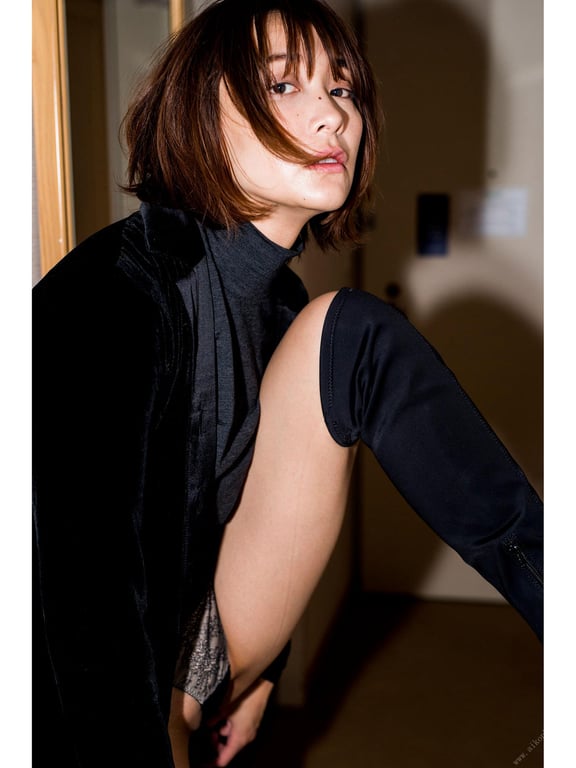 图片[13]-#山崎真实×舞山秀一 silent 周刊post digital写真集 - 全本免费在线观看-阅图吧