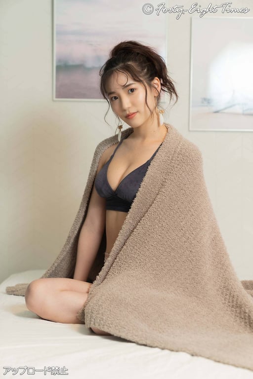 48Times Premium Album (盐田美羽)-阅图吧