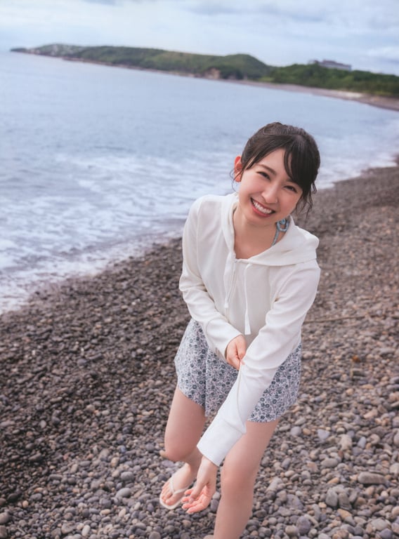 图片[134]-Miku Kanemura 金村美玖 – 1st Photobook Compass 罗针盘 (2022-12-20) - 阅图吧-阅图吧