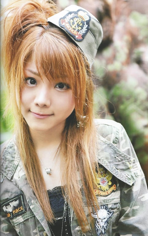 图片[47]-#モーニング娘。亀井絵里・道重さゆみ・田中れいな 写真集 亀井絵里 卒業記念 ハロハロ！Memories - 全本免费在线观看-阅图吧