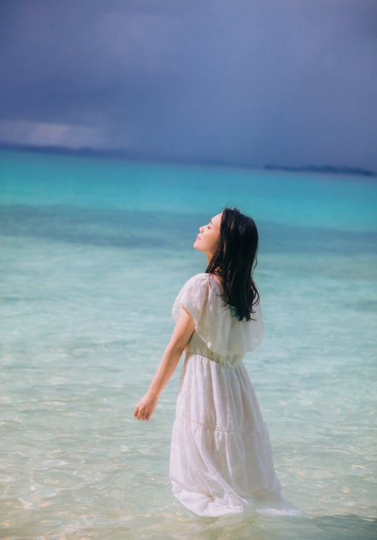 图片[14]-Mayu Tamura 田村真佑 - 1st Photobook The moment I fell in love 恋上你的瞬间 (2023-08-01) - 在线免费观看-阅图吧