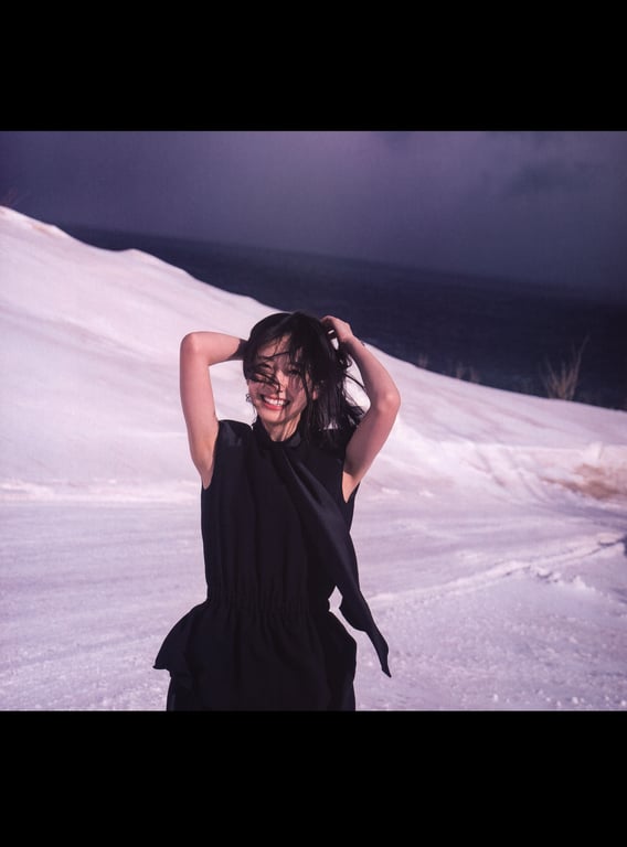 图片[53]-Miku Kanemura 金村美玖 - 1st Photobook Compass 罗针盘 (2022-12-20) - 在线免费观看-阅图吧